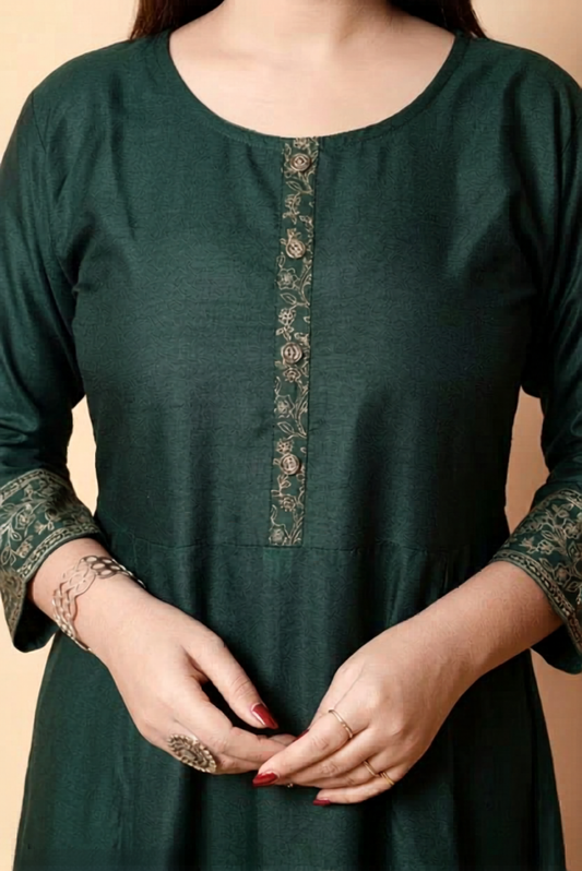Trendy Green Viscose Rayon Printed Kurti for Women – Stylish & Comfortable for Every Occasion ✨